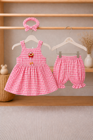 Cotton lawn Stylish Striped Top with Matching Shorts And Bow Hair Band