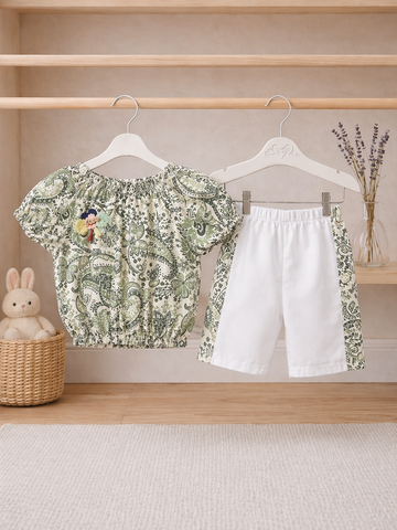 Cotton Frocks and Cotton lawn Stylish Striped Top with Matching Shorts And Bow